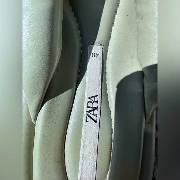 Zara Quilted Sandals Olive - Picture 3 of 3